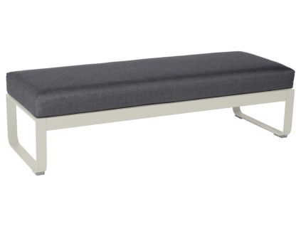 Tmavě šedá čalouněná lavice Fermob Bellevie 148 cm se světle šedou podnoží
