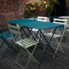 Tmavě zelený kovový skládací stůl Fermob Bistro 71 x 71 cm -fv-interier-25