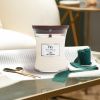 Střední vonná svíčka Woodwick, Linen -fv-interier-25